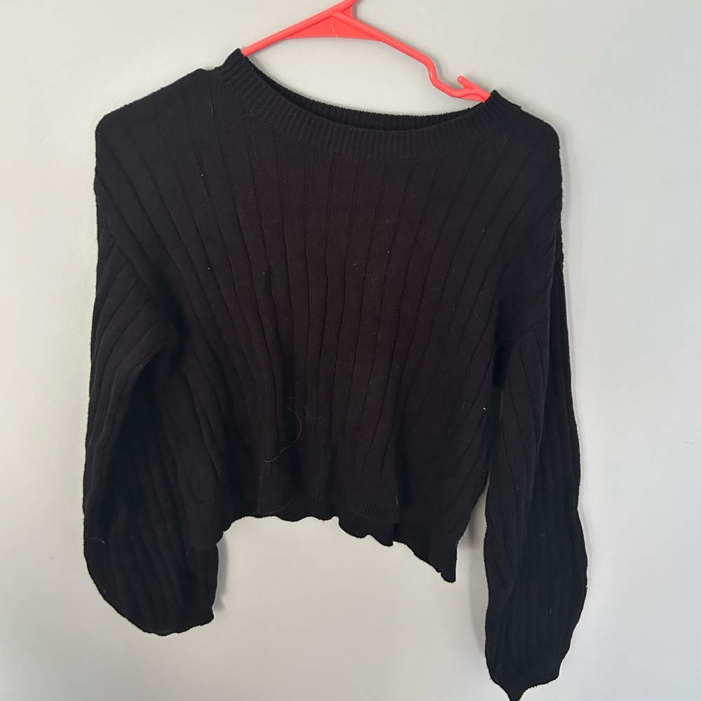Black Pacsun sweater